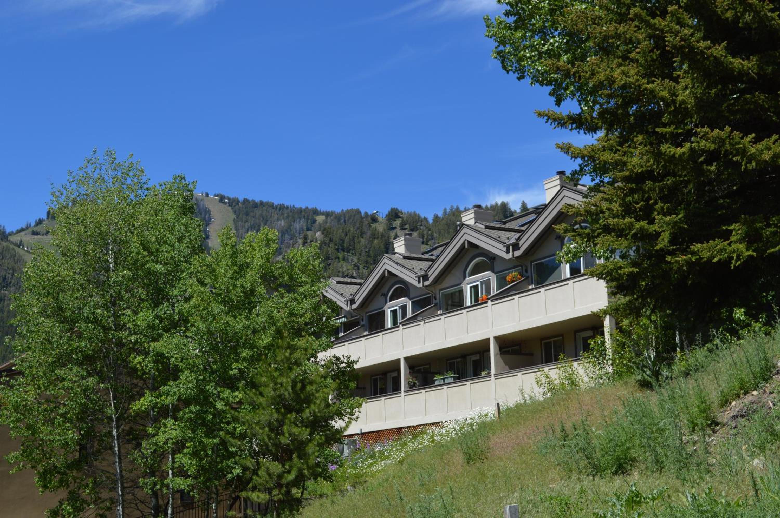 Harriman Townhome 4