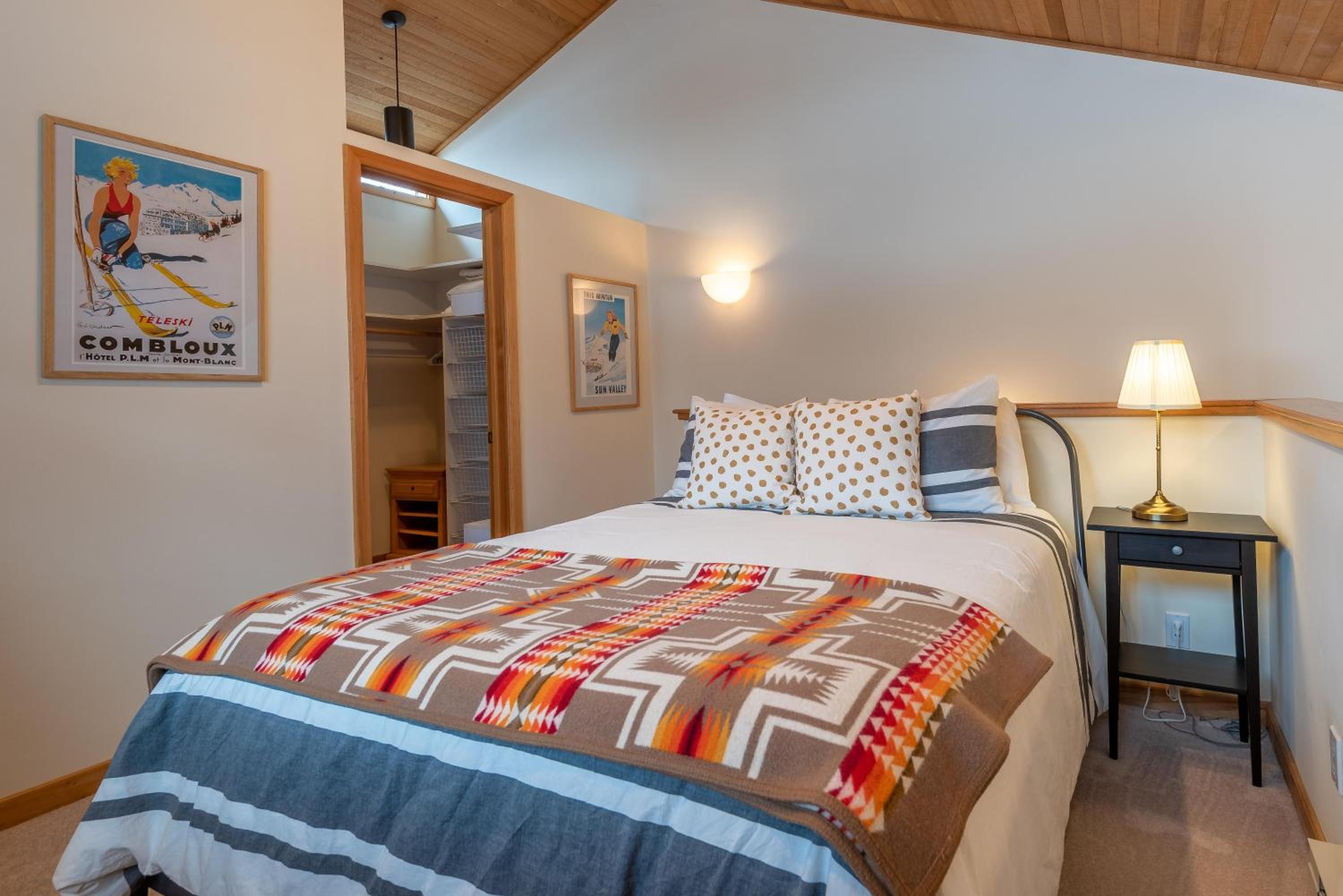 Ketchum Vacations - Greyhawk Condo 09 - Property Image 1