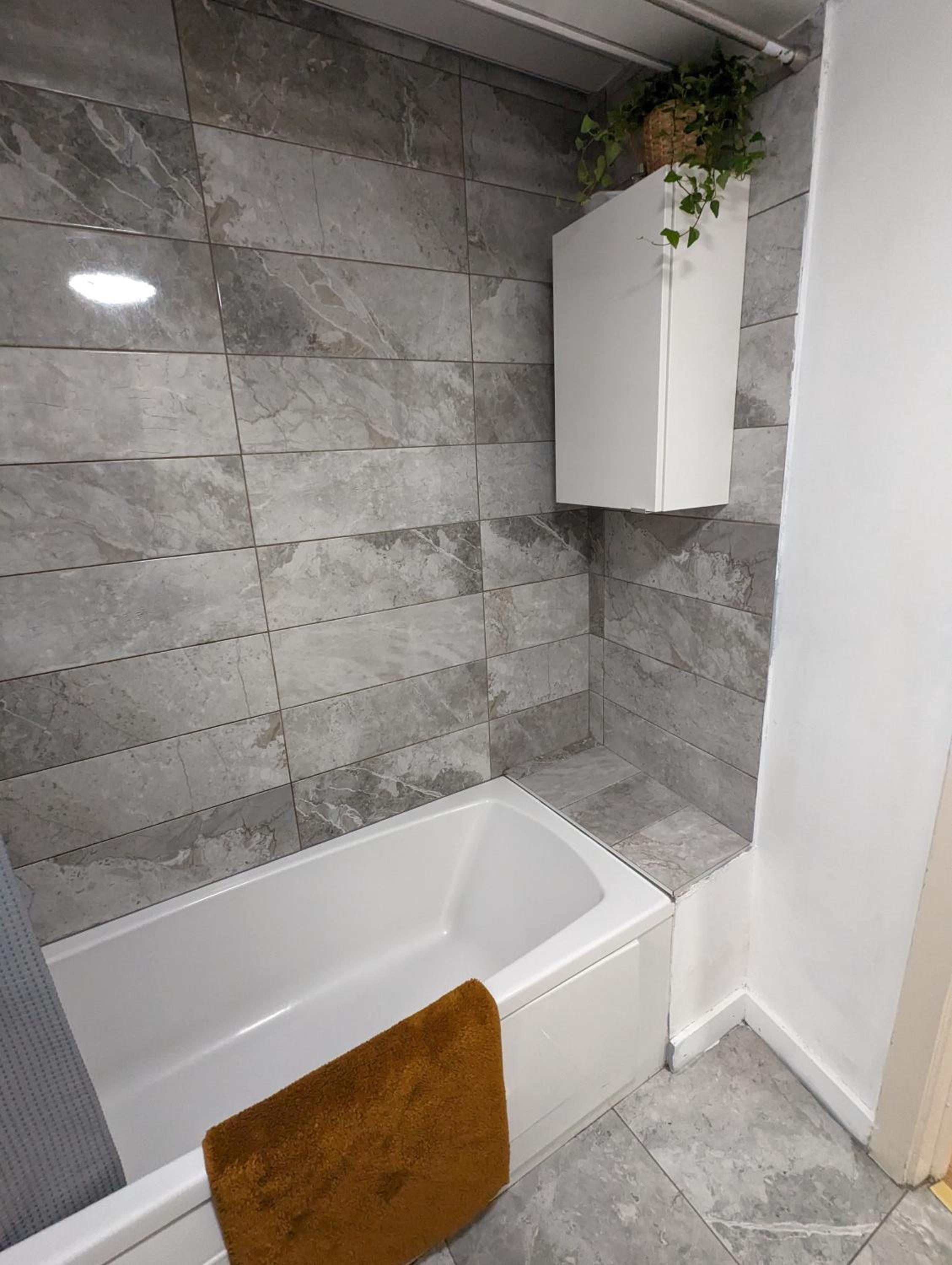 Spacious 3-Bed Apt in Dublin Center