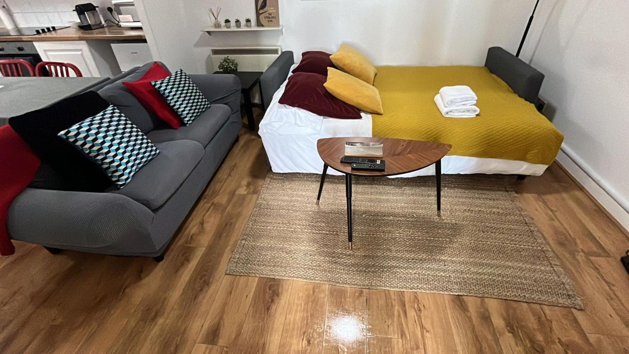 Spacious 3-Bed Apt in Dublin Center