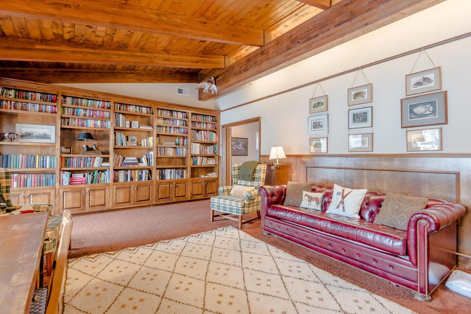 Saddle Road Home 104 - Property Image 13