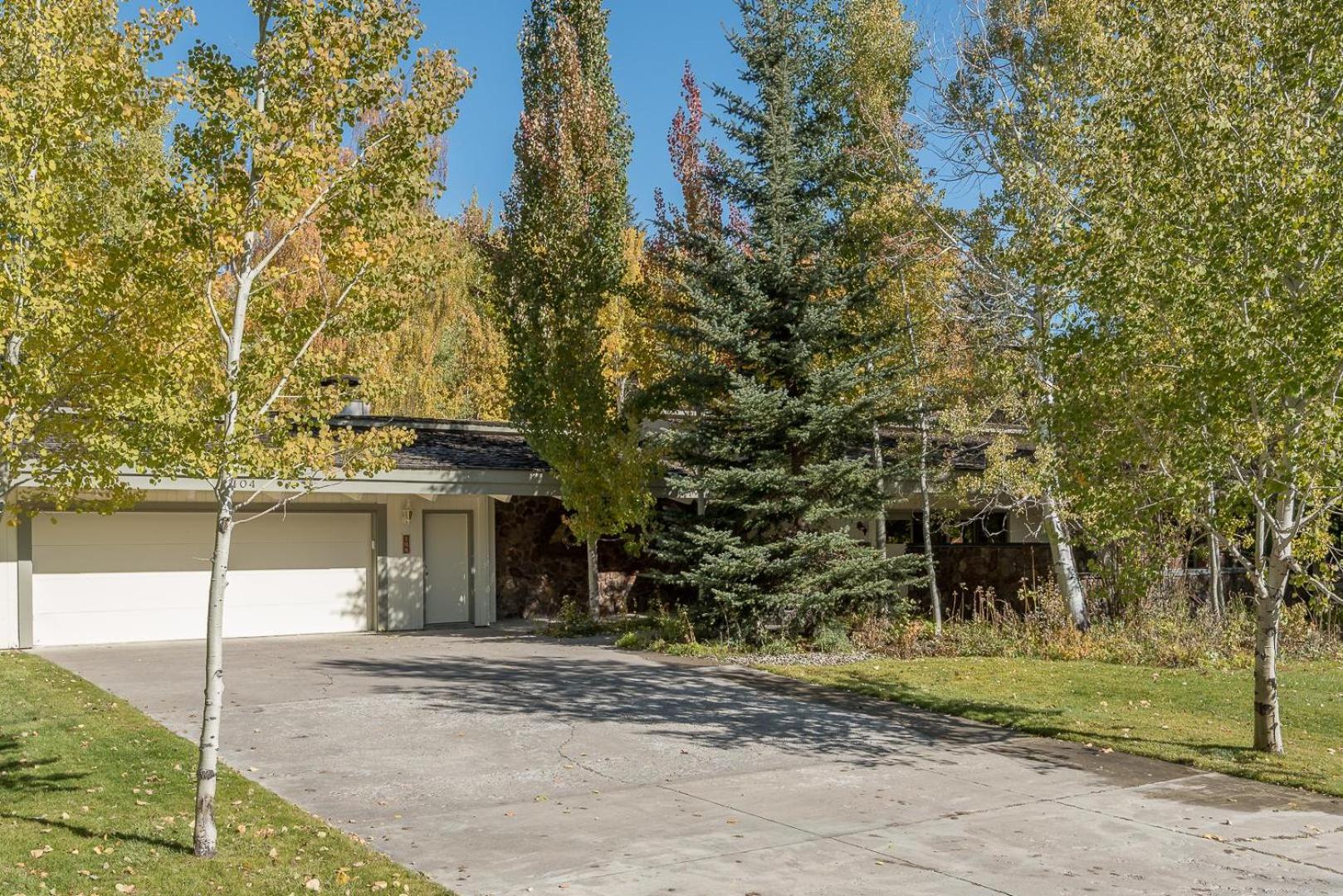 Saddle Road Home 104 - Property Image 20