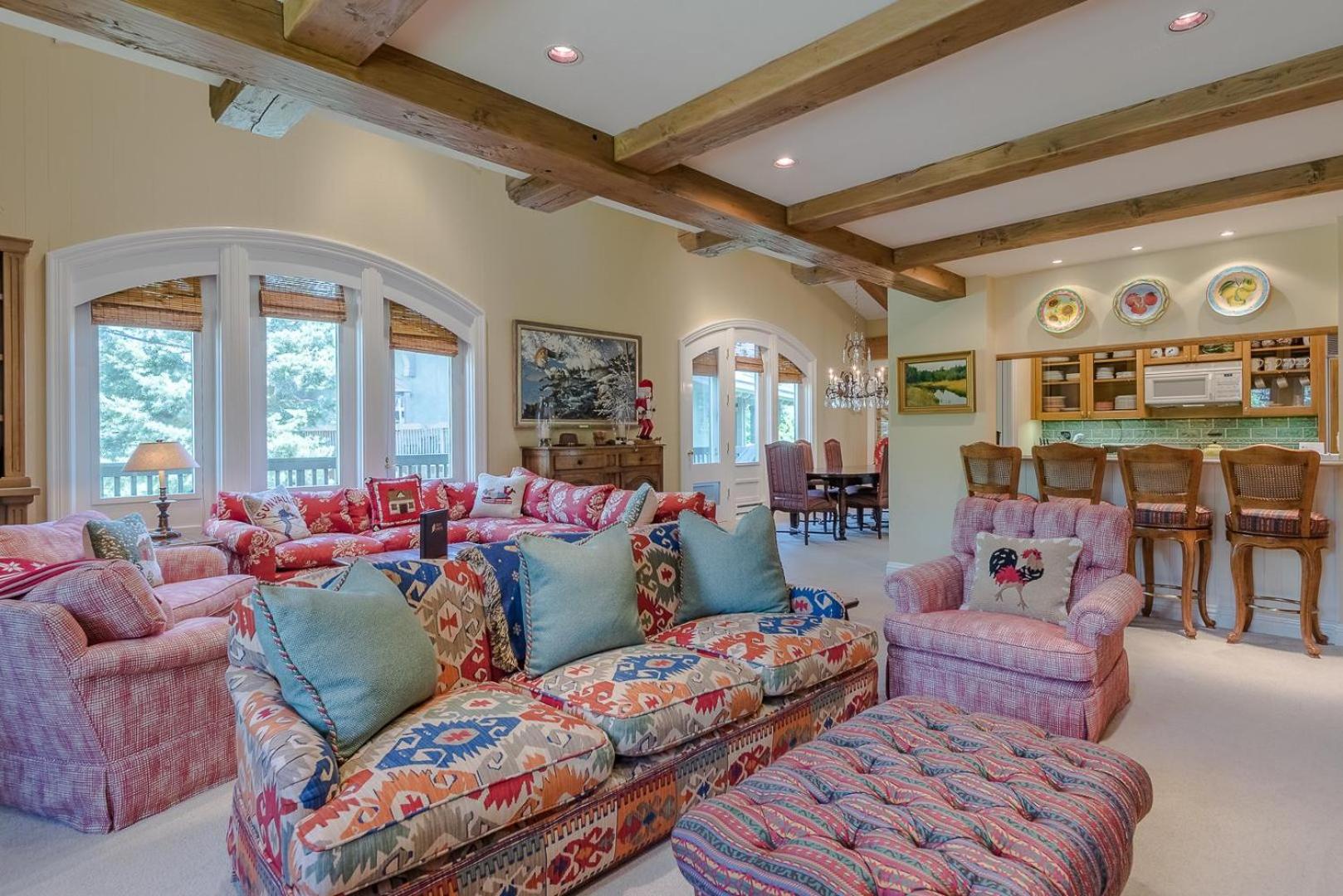 Ketchum Vacations - Lodge Apartment II Condo 886 - Property Image 1