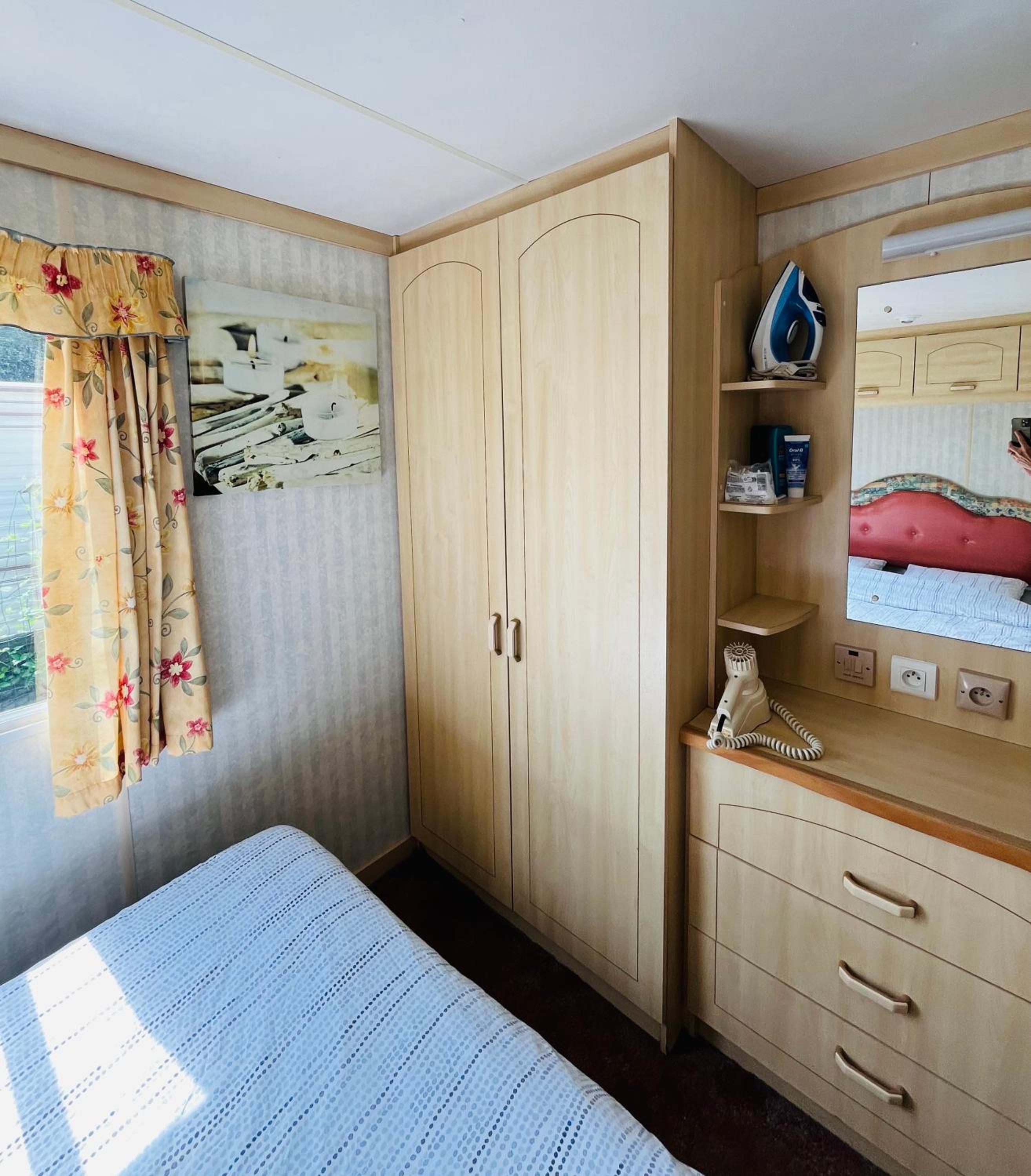 Caravane en pleine nature ferme proche de tout