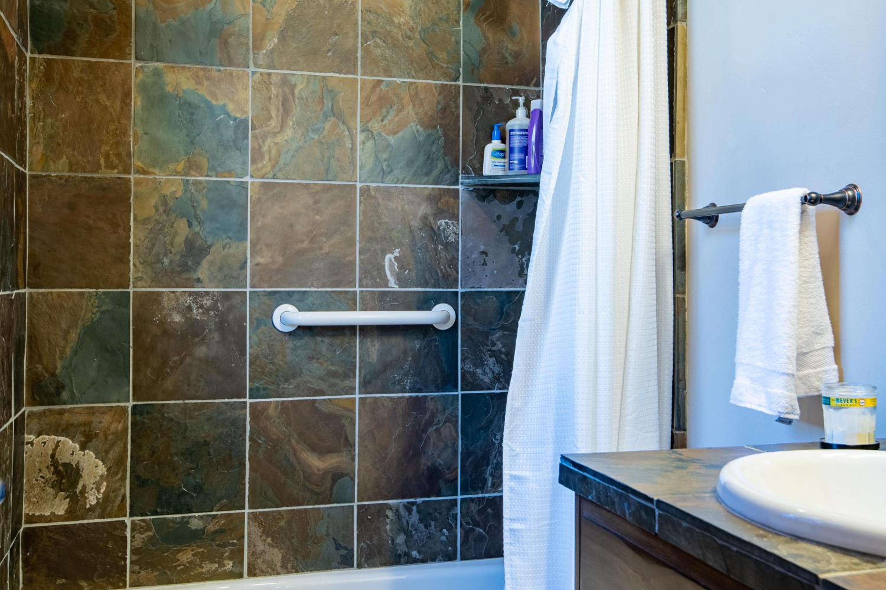 Ketchum Vacations - Skiview Townhome 1B - Property Image 29