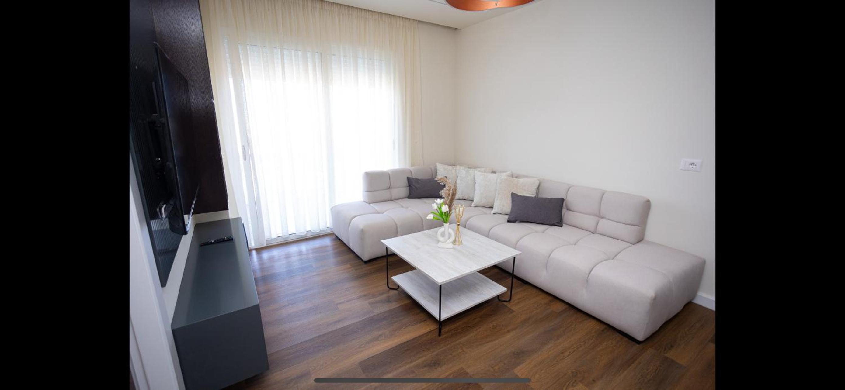 Iunn apartments