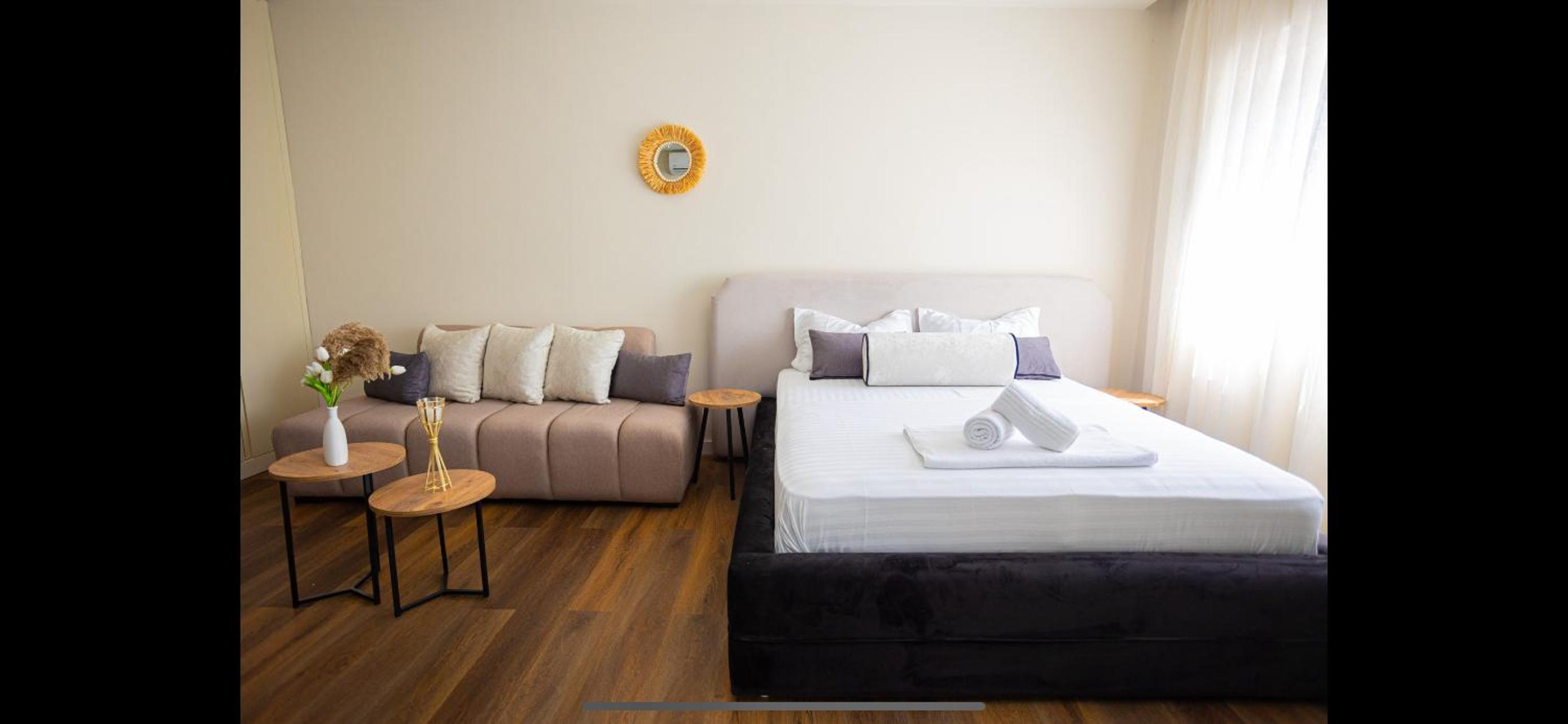 Iunn apartments
