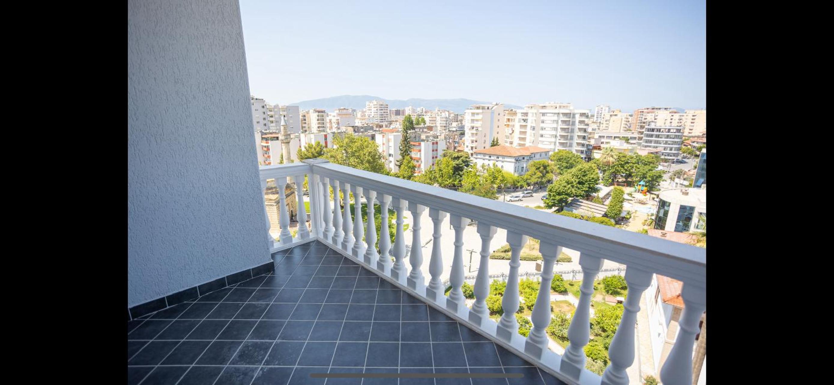 Iunn apartments