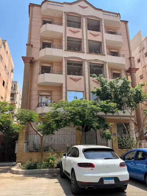 spacious apartment in The 5th Settlement