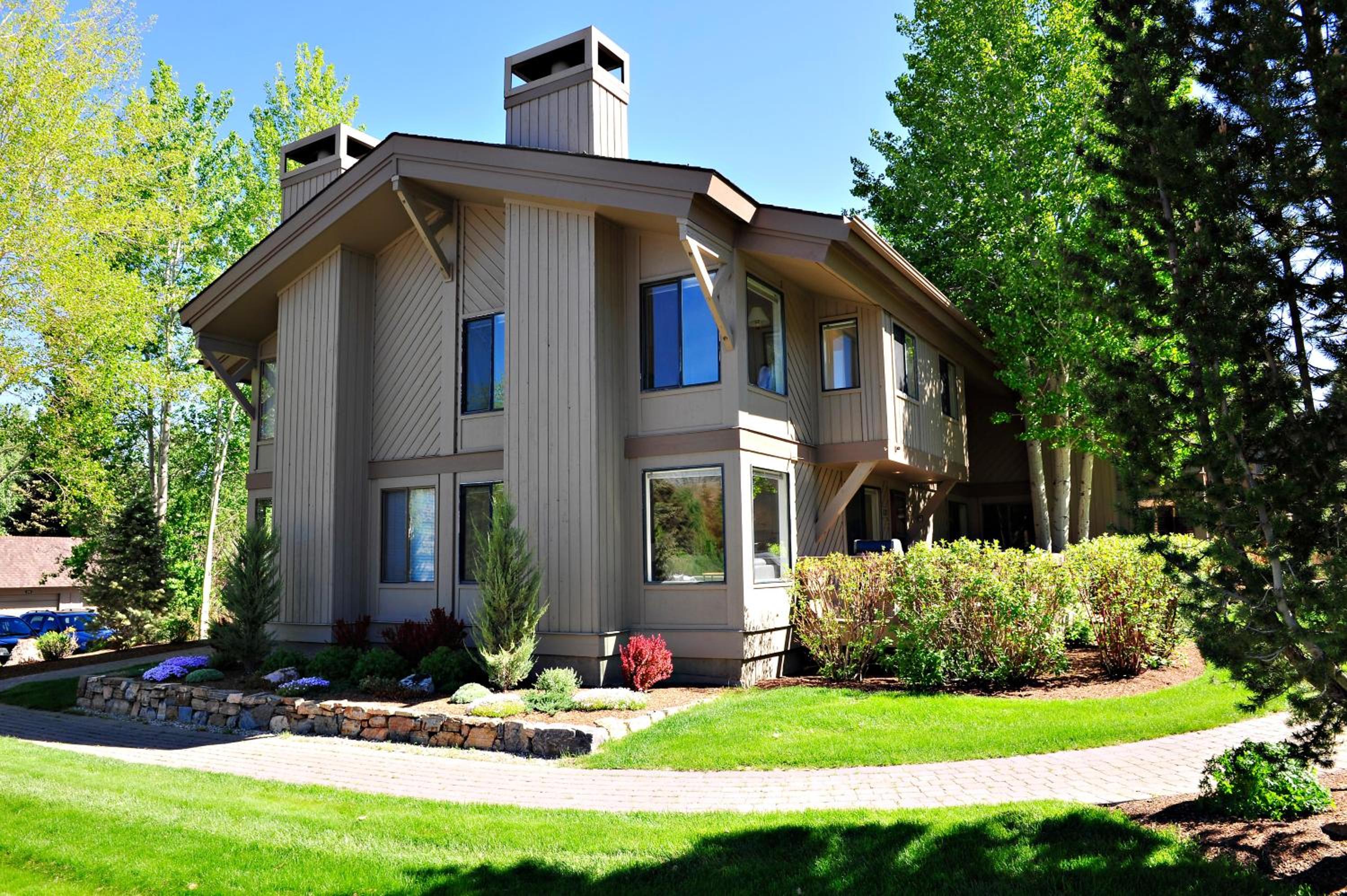 Villager Condo 1207 - Property Image 32