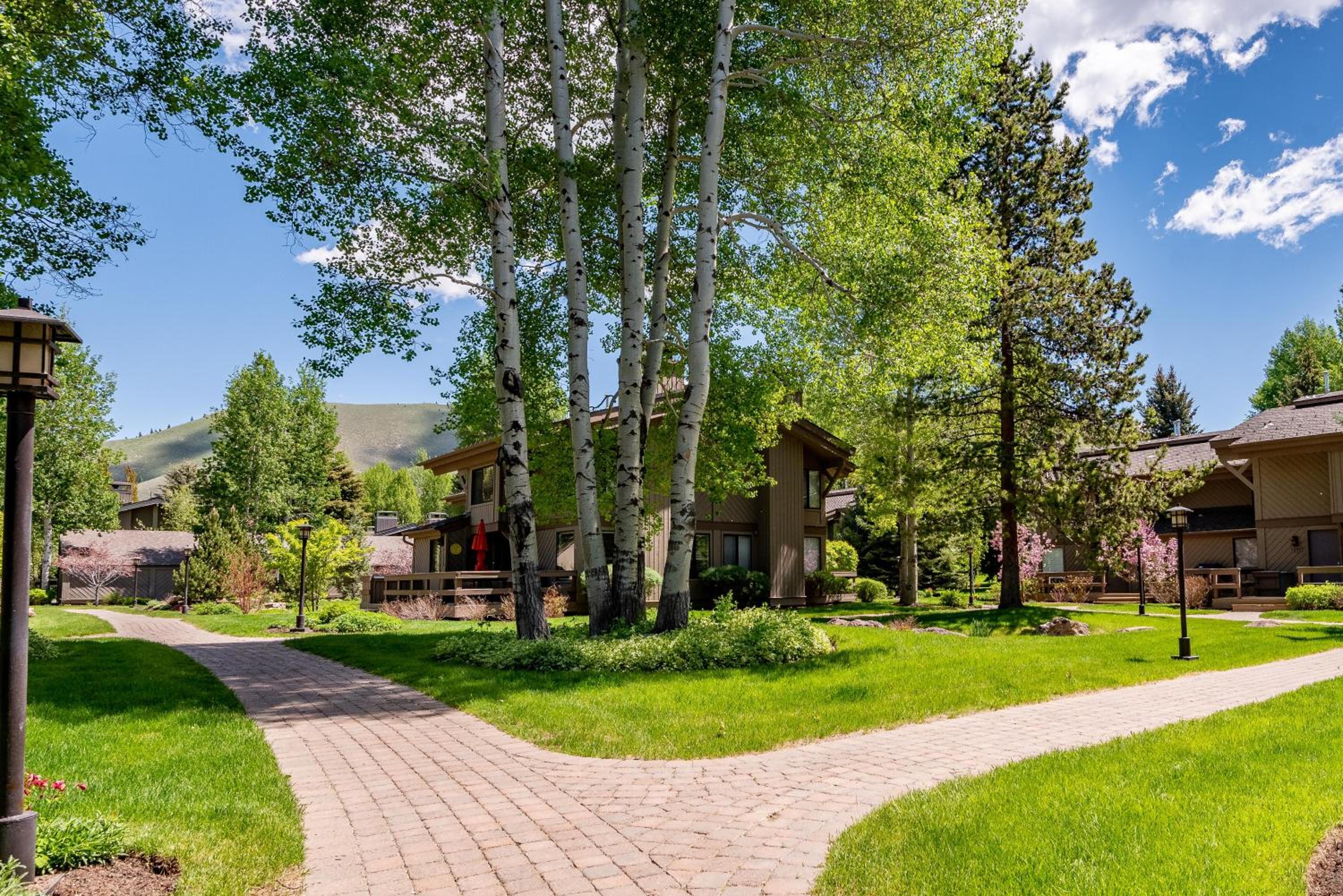 Villager Condo 1207 - Property Image 22