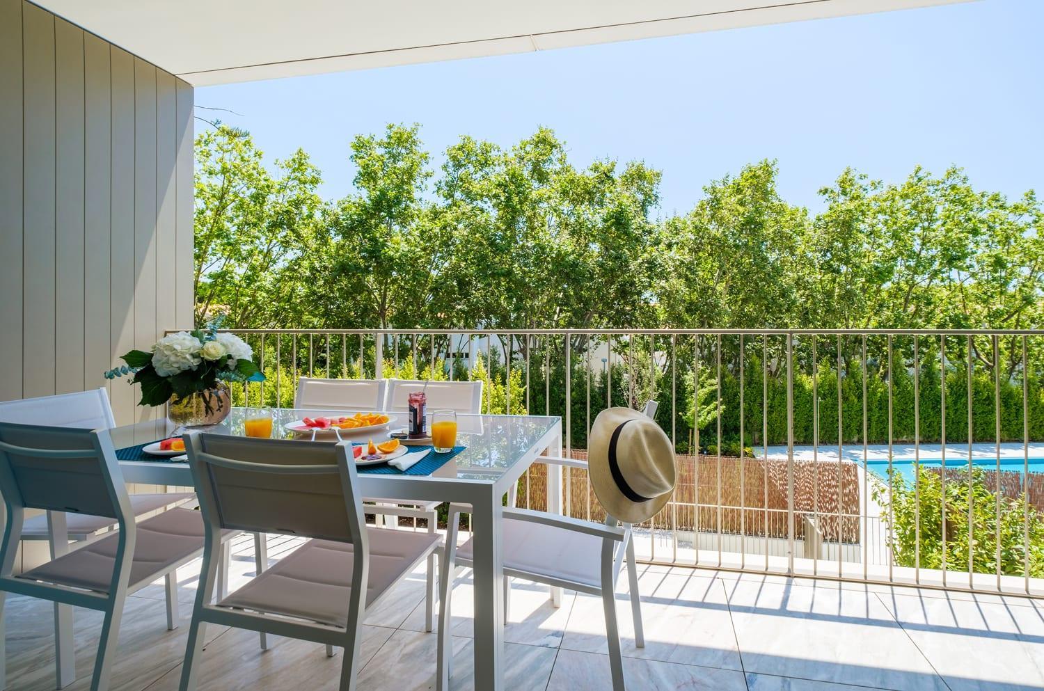 balance & terrace