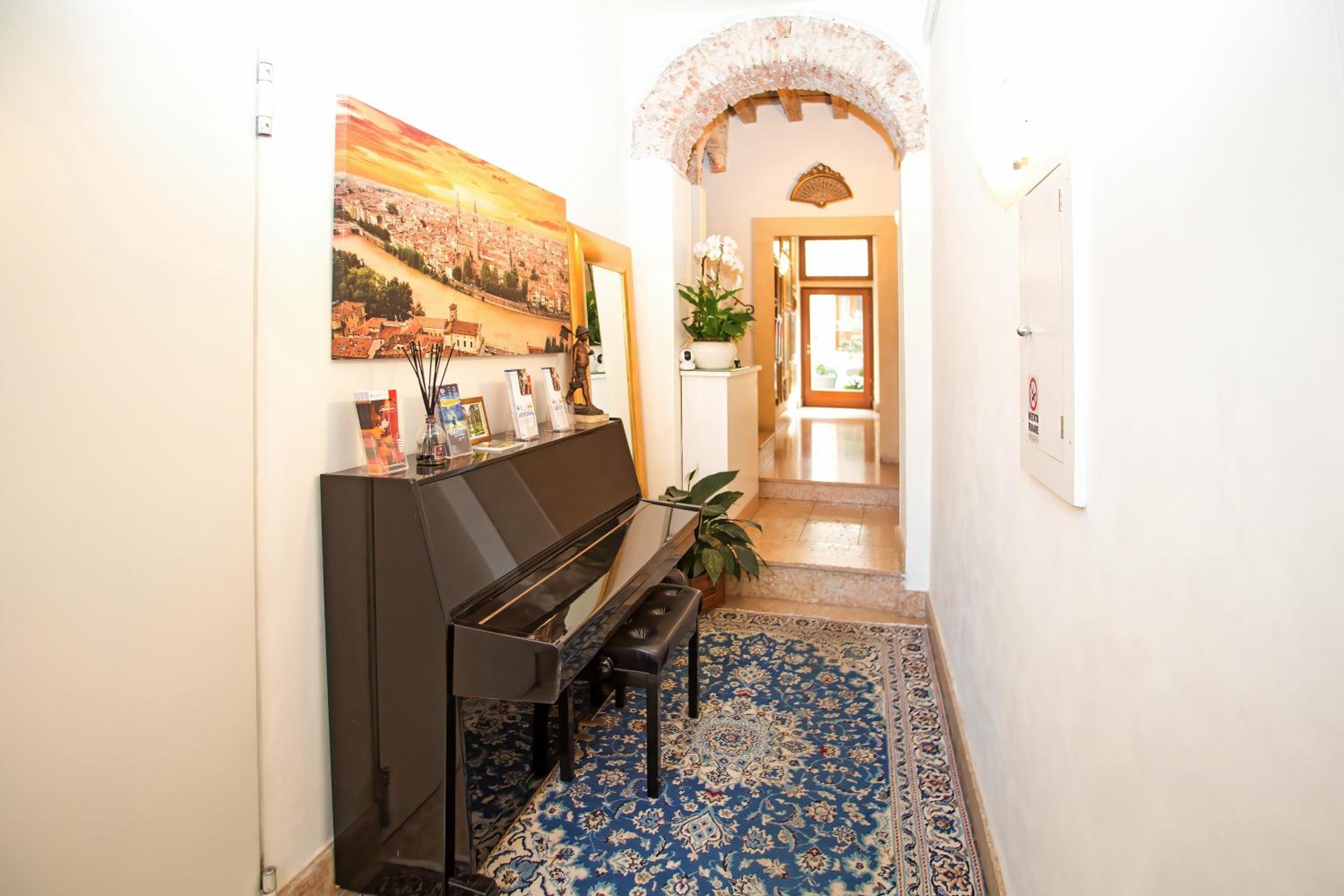 Veronetta House