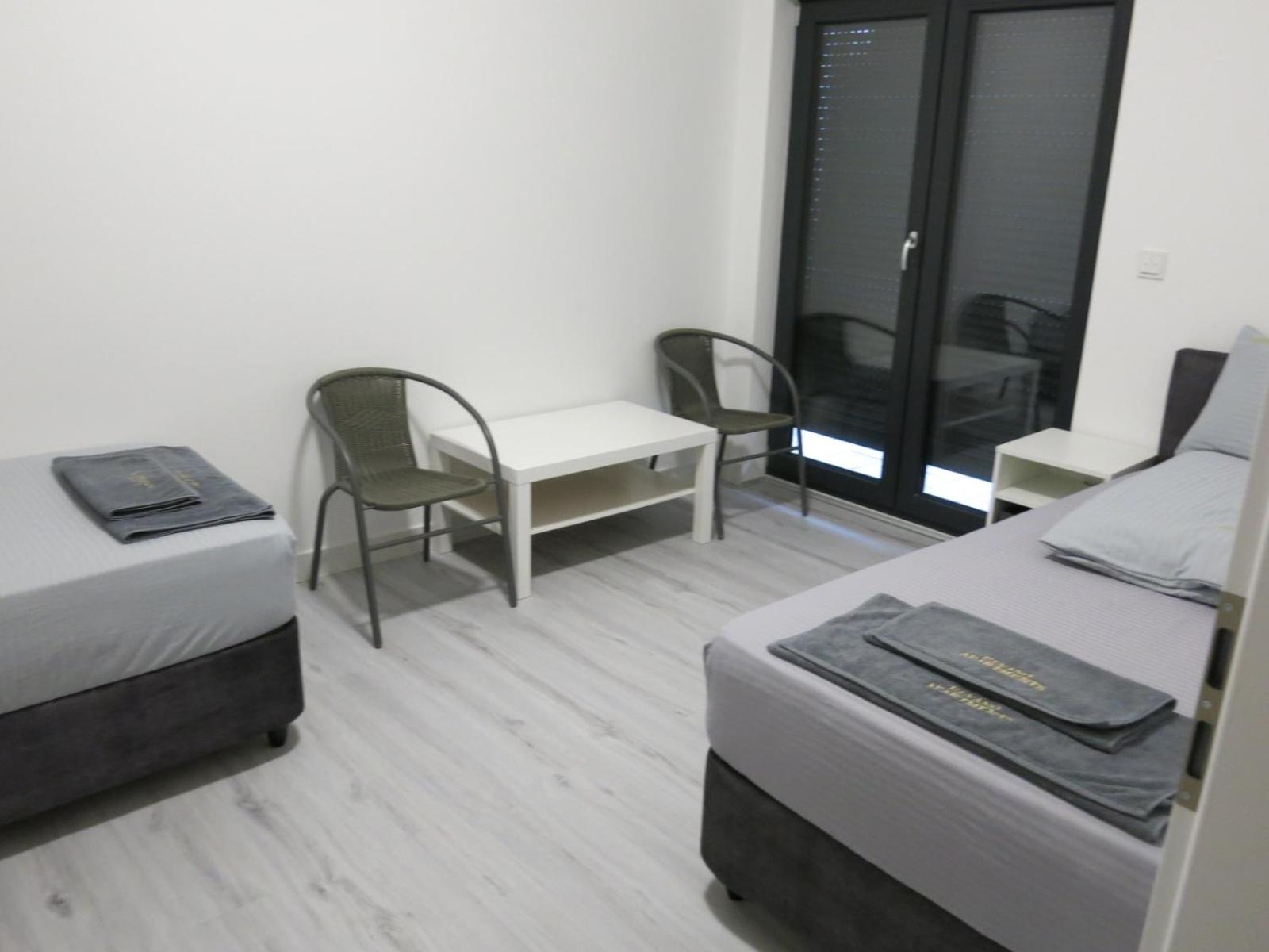 Elvano Apartments