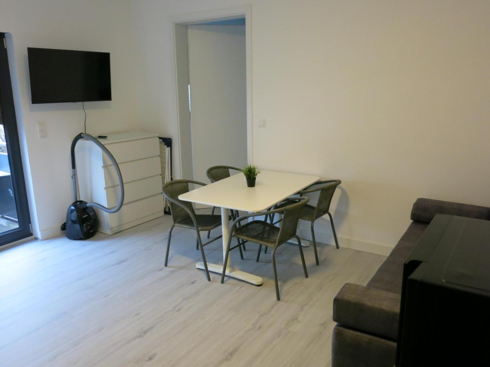 Elvano Apartments
