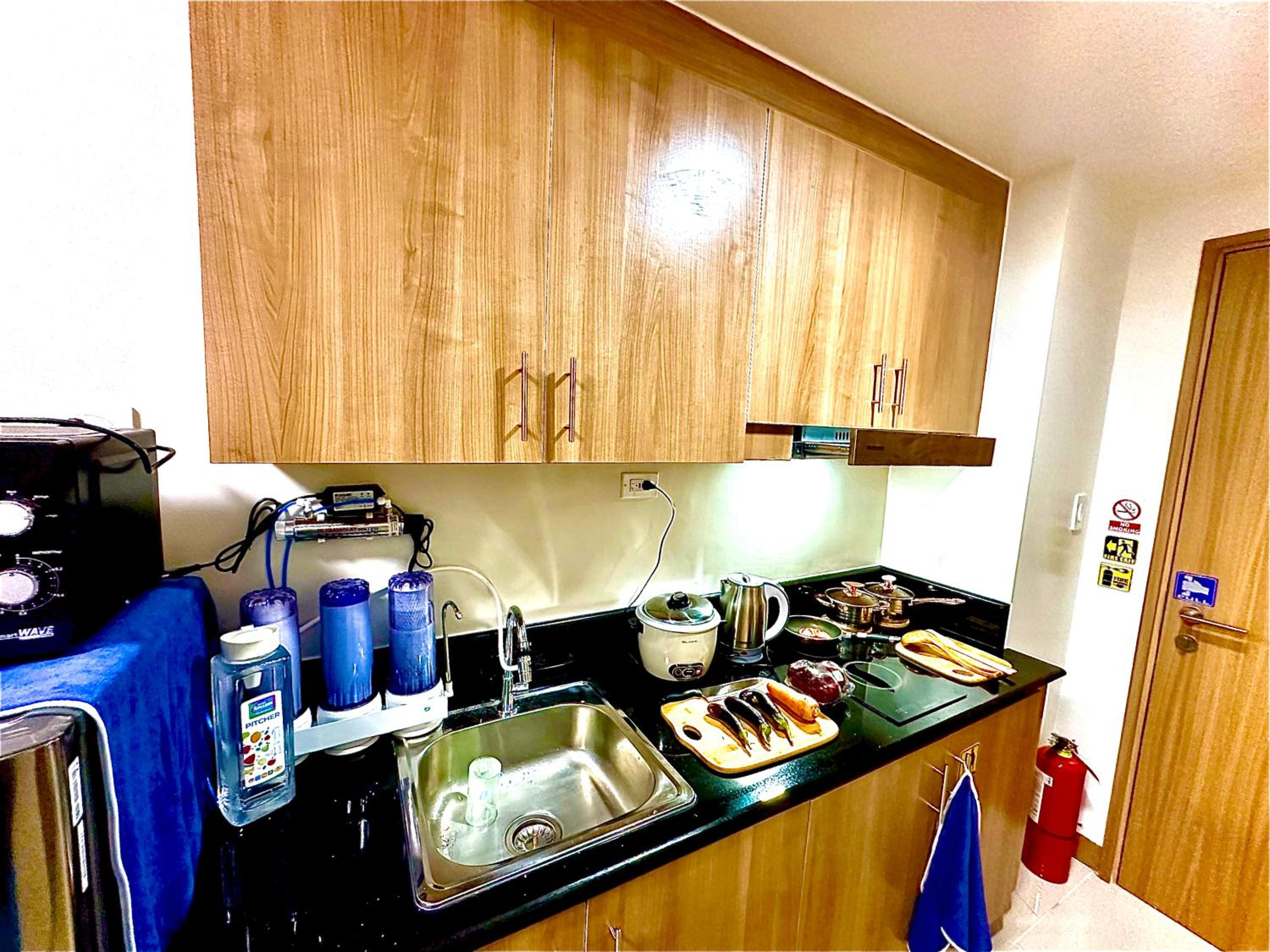 Cozy Home Stay at RED Residences Makati 17 view 5