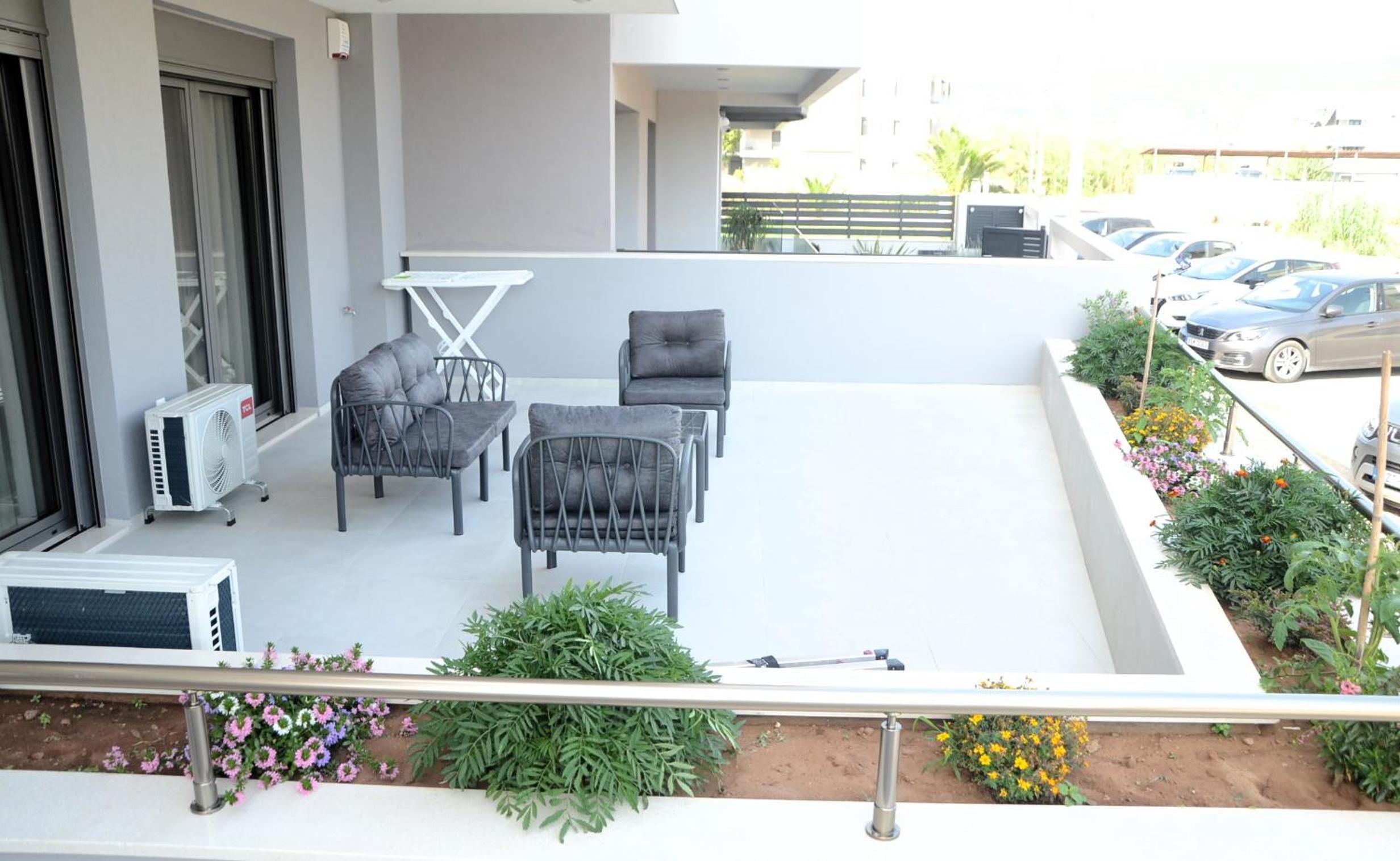 Avanto Apartments Lefkas Awaits