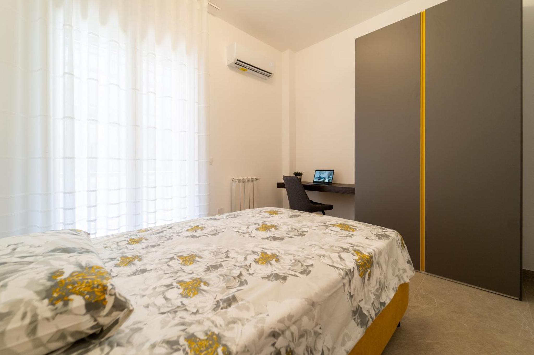 GuestHost - Dimora dei Consoli Apartments