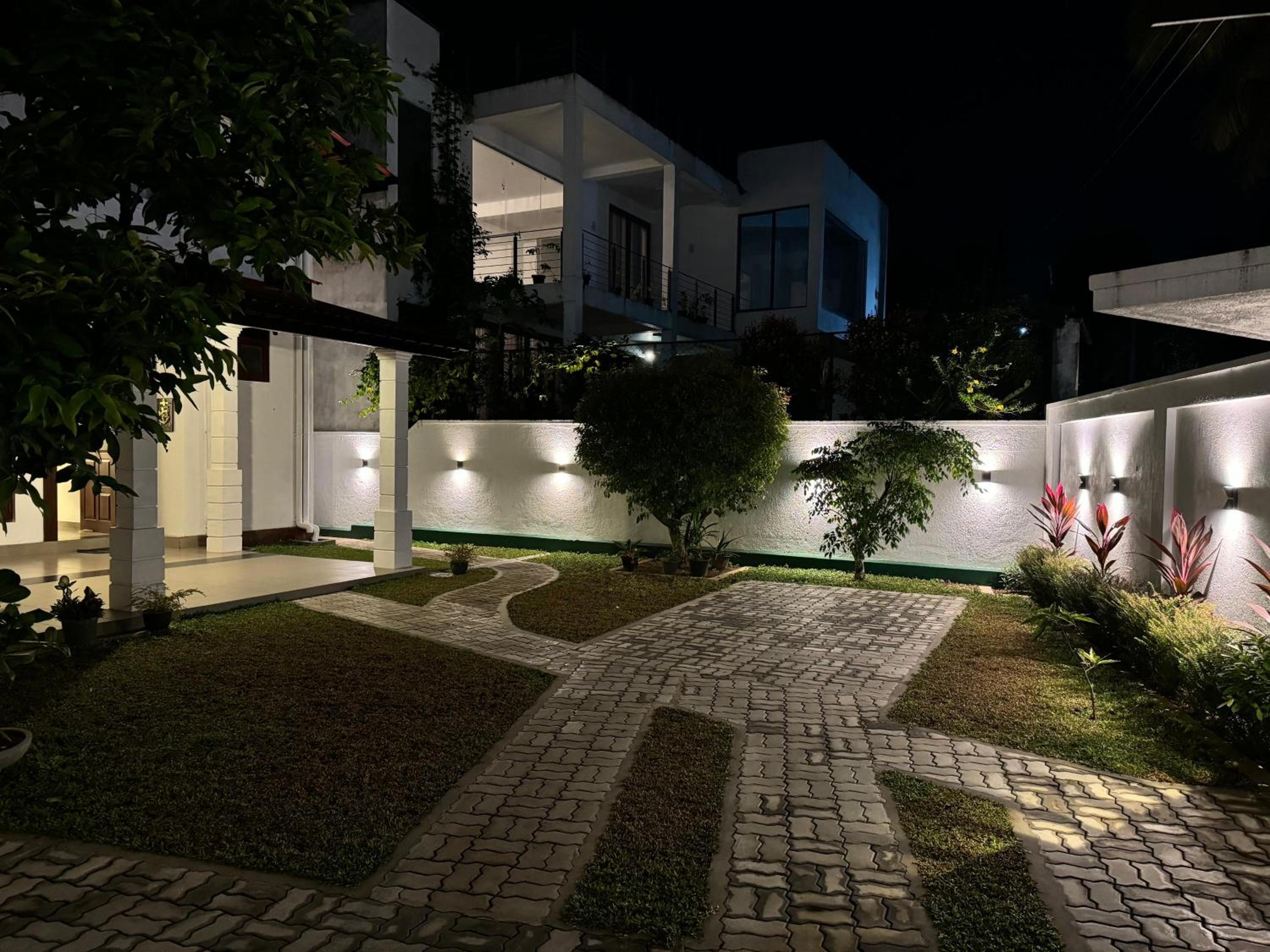 Win Min Accommodation