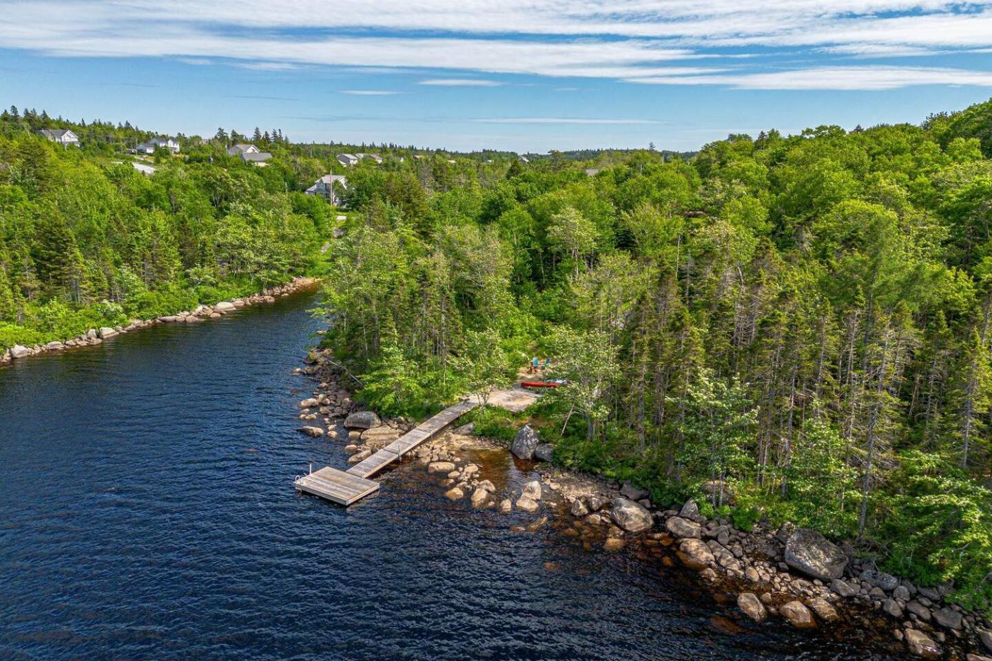 Private Getaway on McGrath Lake