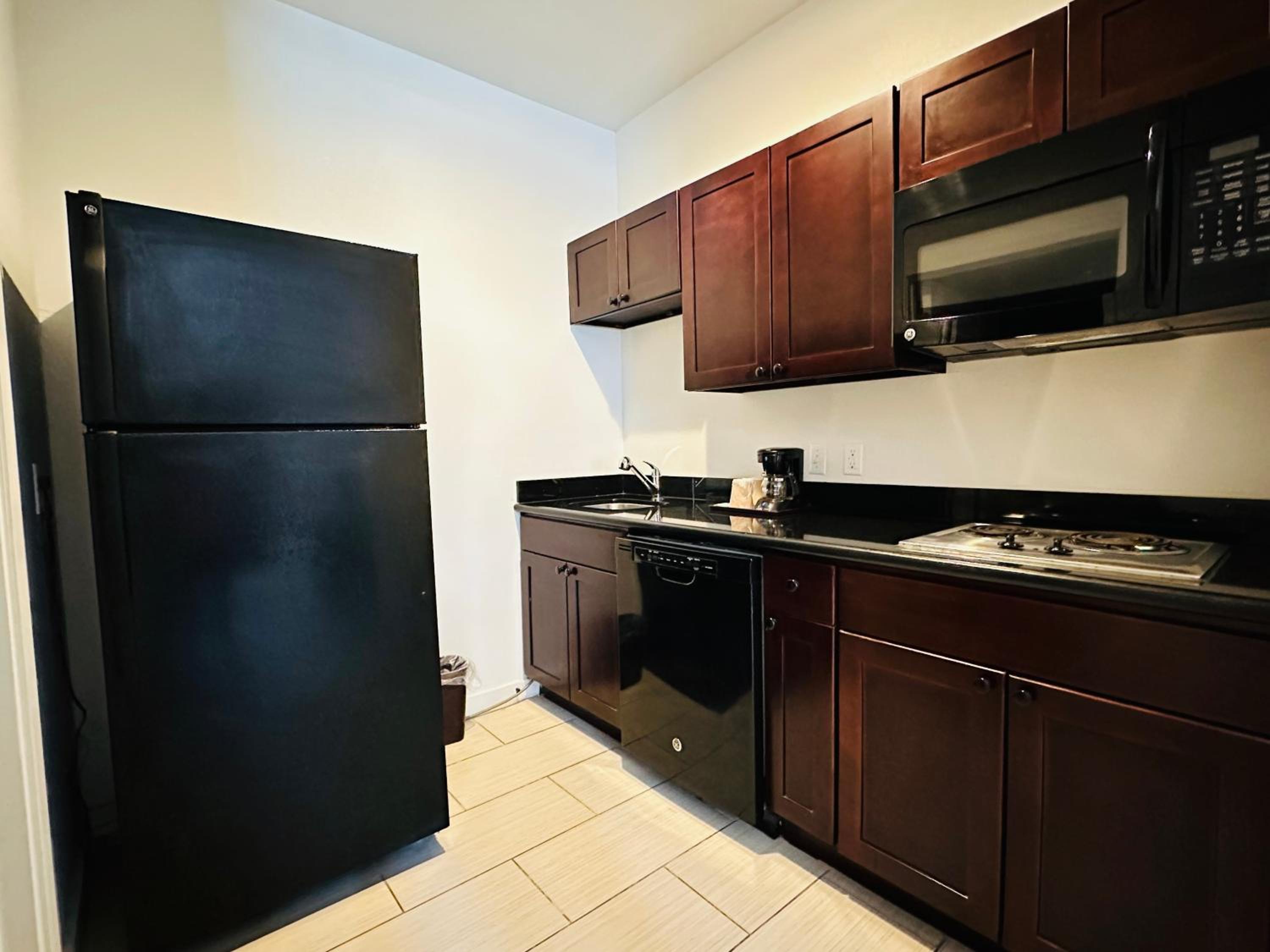 Lux Inn and Suites