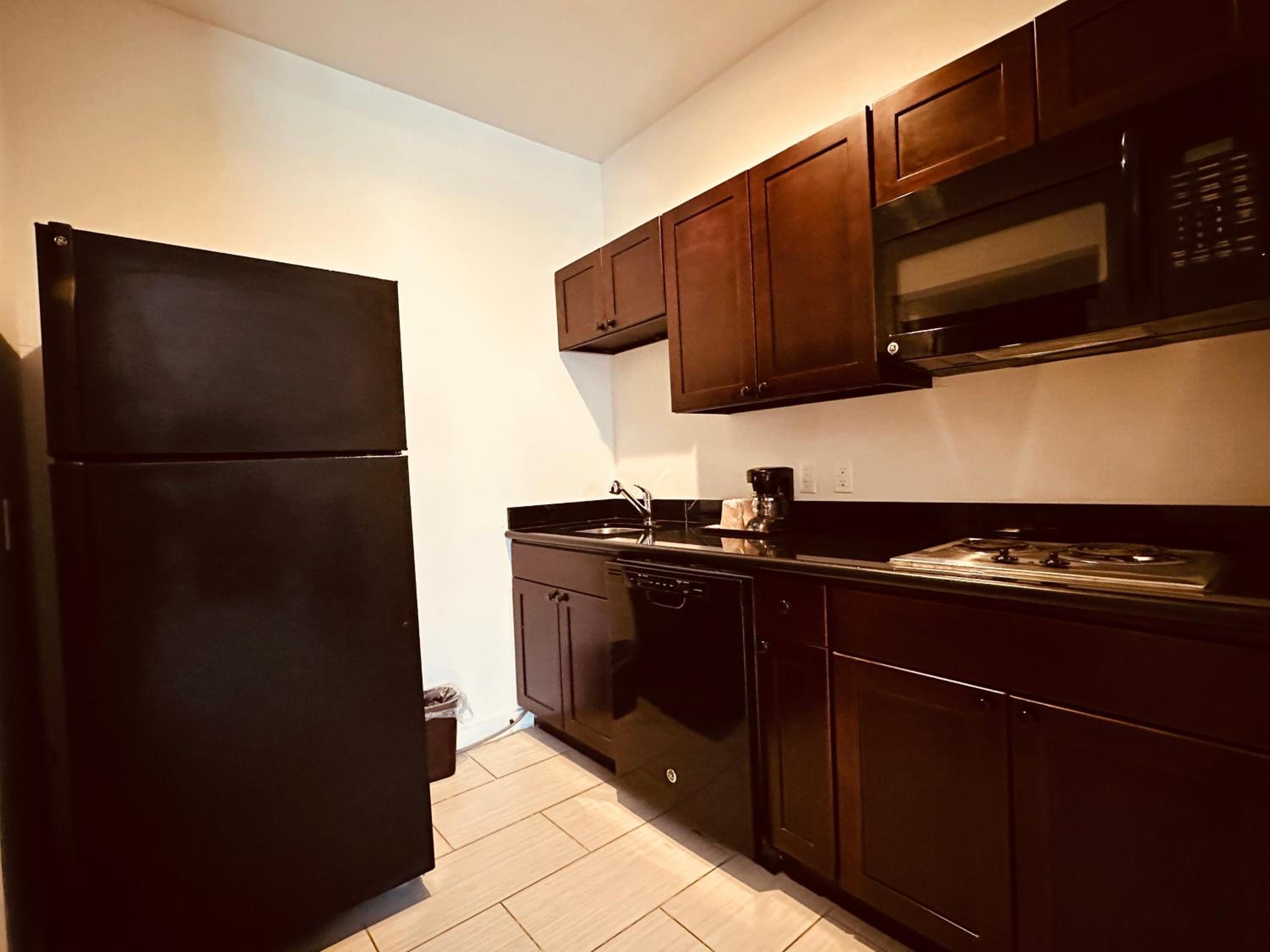 Lux Inn and Suites