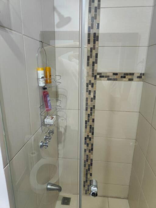 Apartamento de 3 habitaciones super espacioso un Oasis en San Jose