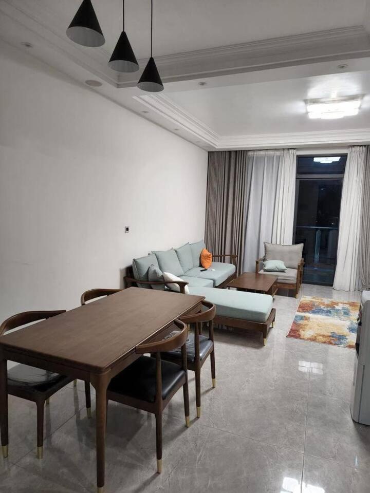 Lovely 3 Bedrooms 3 5 bath Apart with Pool and gym view 5