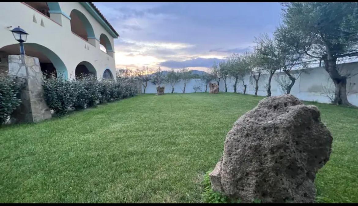 Villa gli ulivi view 3