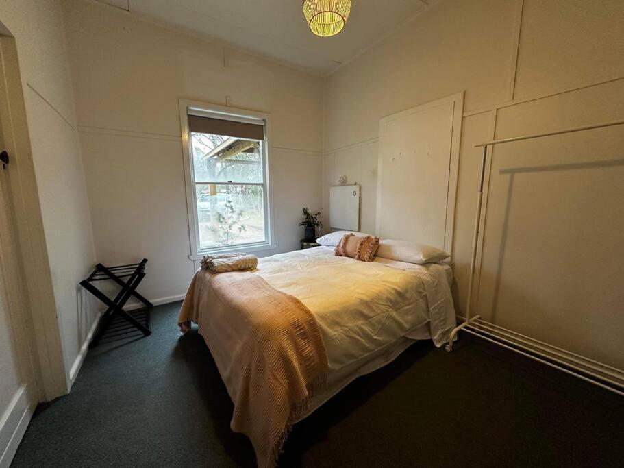 Kookaburra Retreat