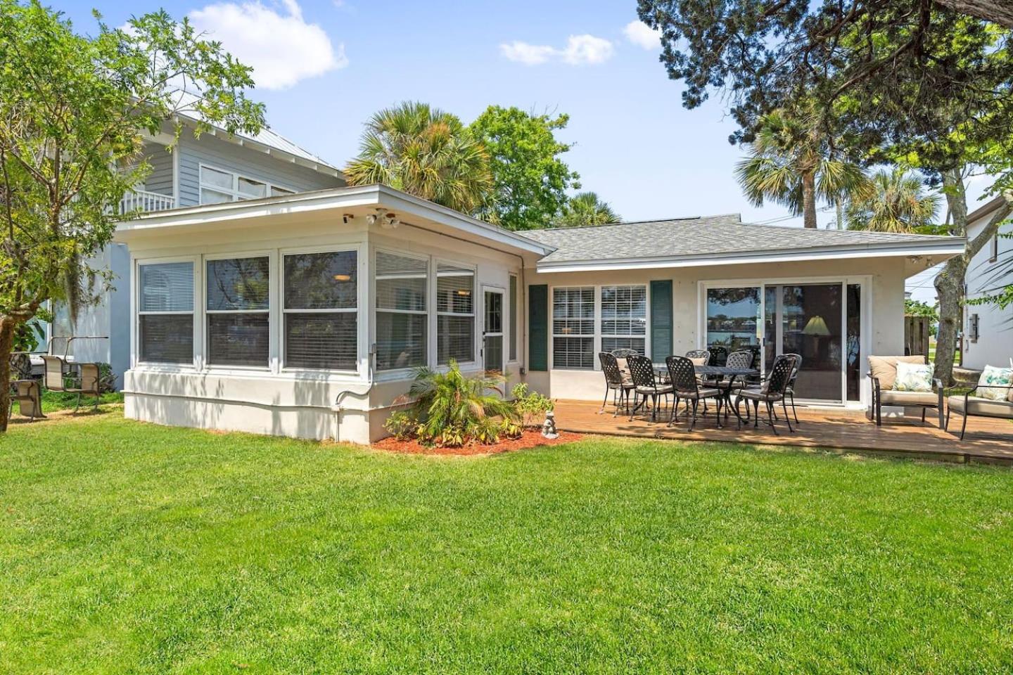 Bayfront Cottage