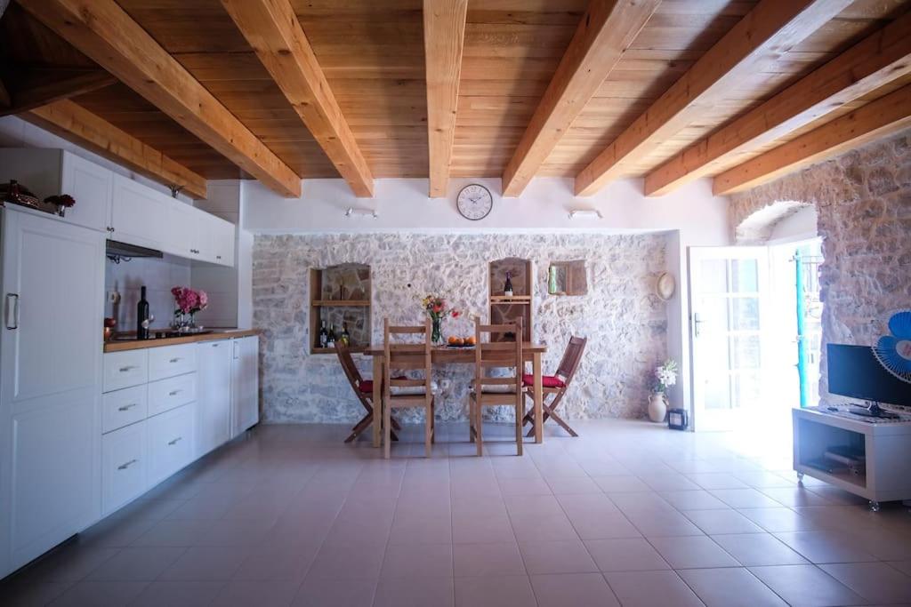 Stone House Kula Milica view 3