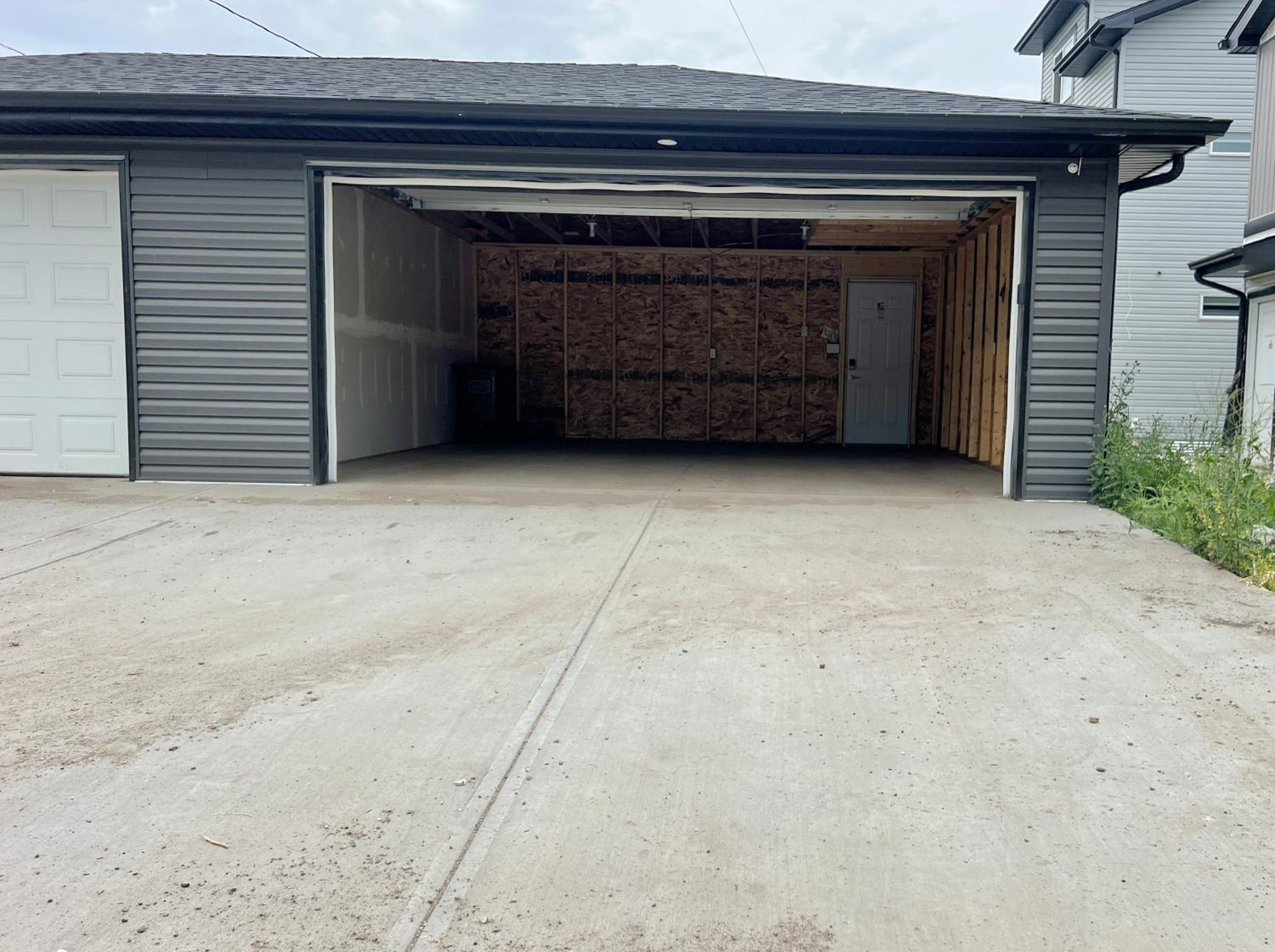 Central 3 Queen Beds, AC, Double Garage, Disney