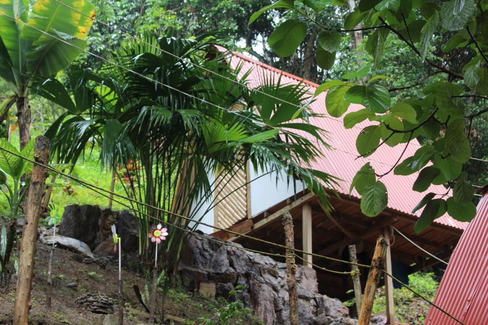 Cascada escondida glamping