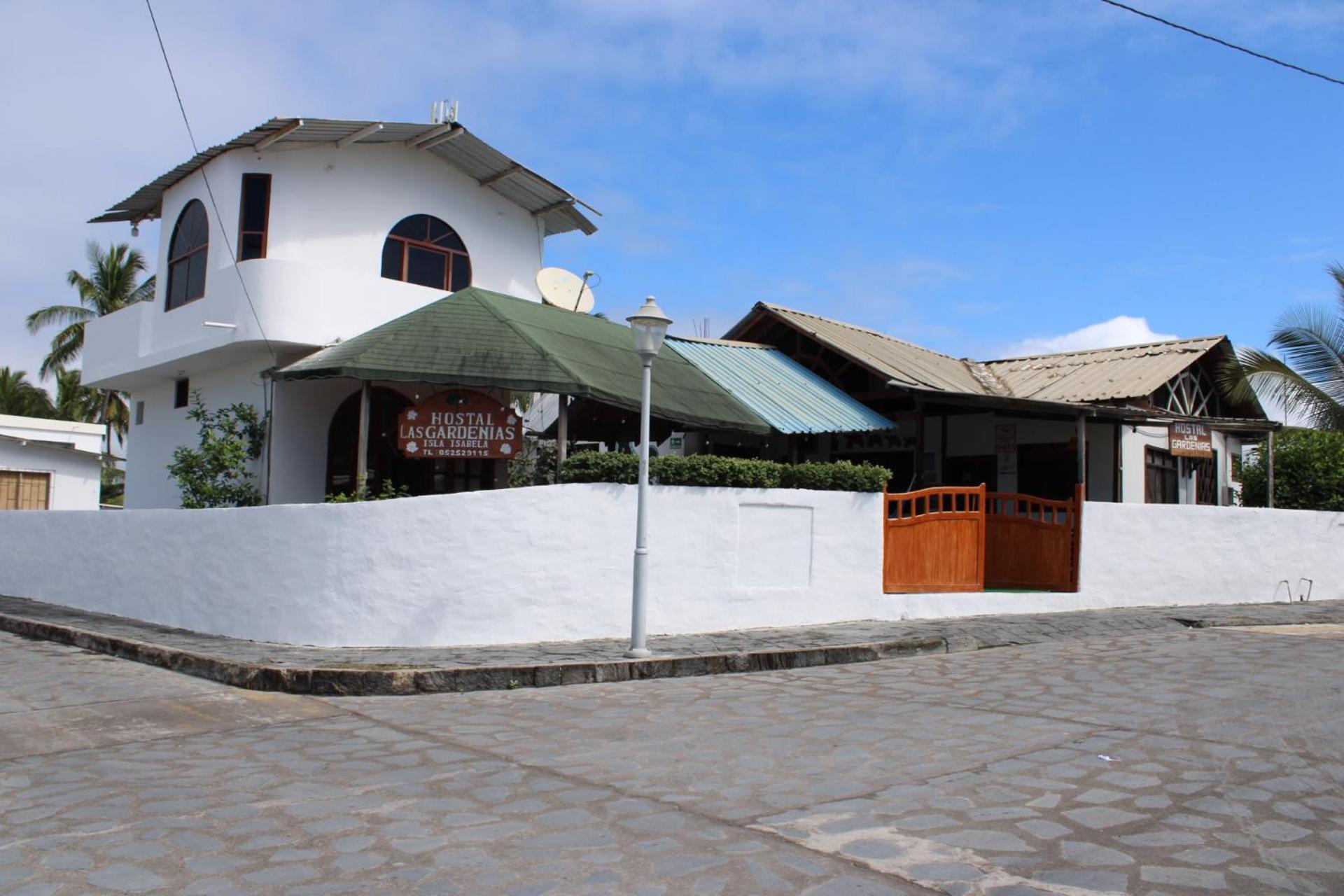 Las Gardenias Hostel - Starlink Internet