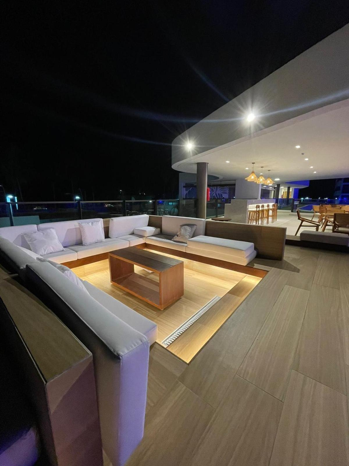 Flat Muro Alto Makia