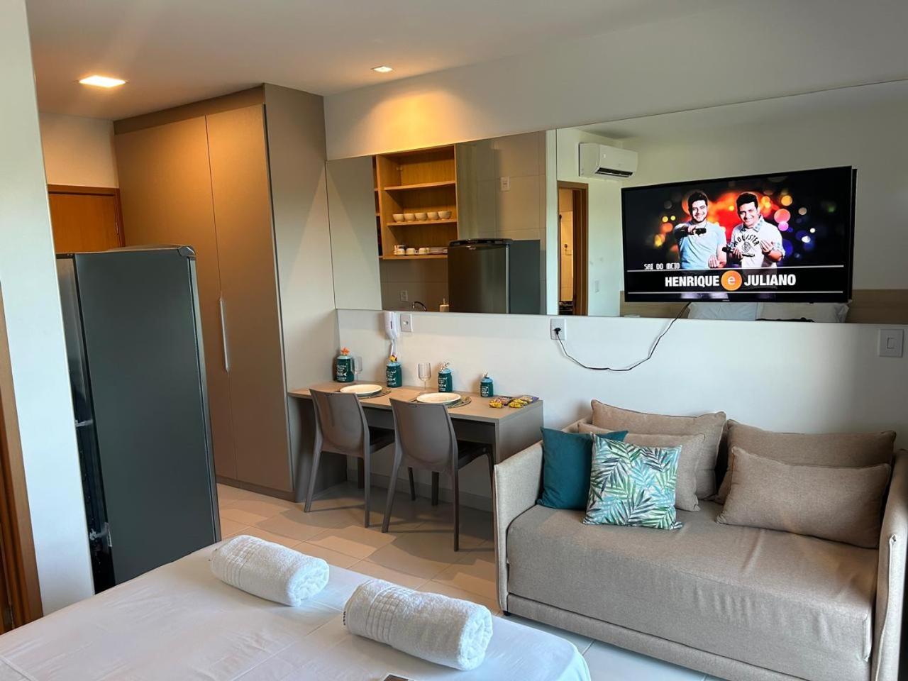 Flat Muro Alto Makia