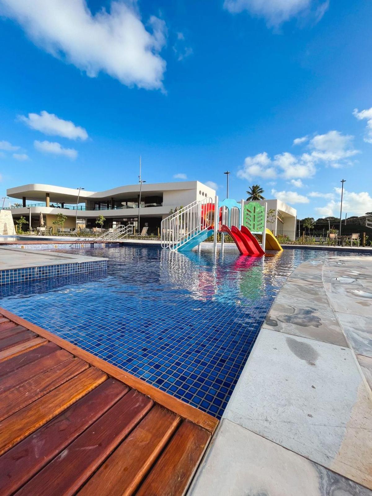 Flat Muro Alto Makia