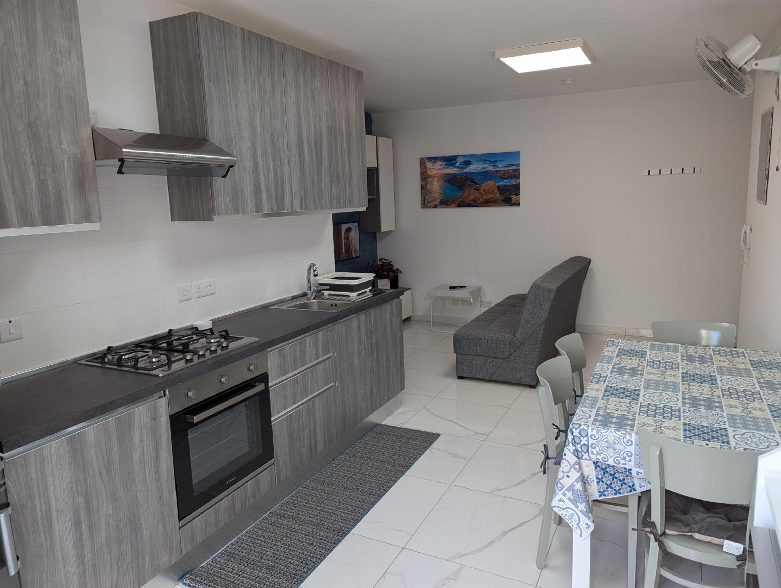 Susan Cosy Apartment, Victoria Gozo view 4