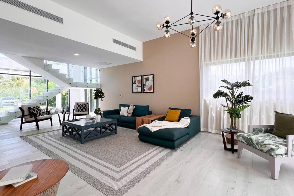 New Luxury Villa Cocotal Golf