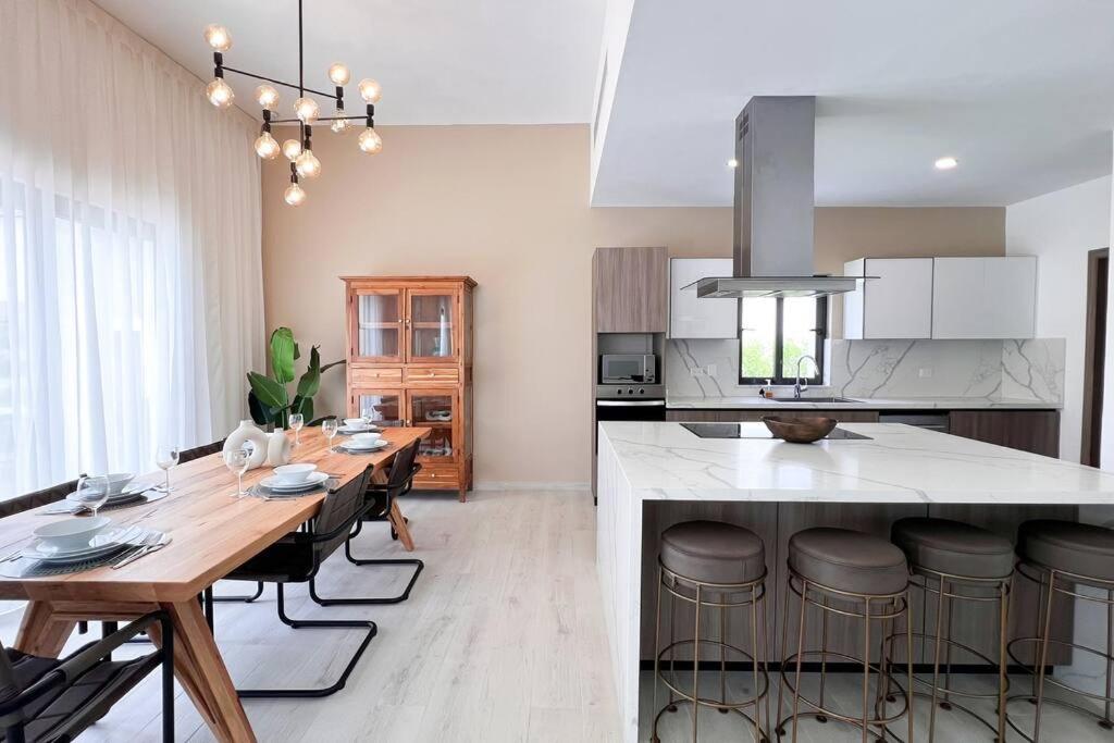 New Luxury Villa Cocotal Golf