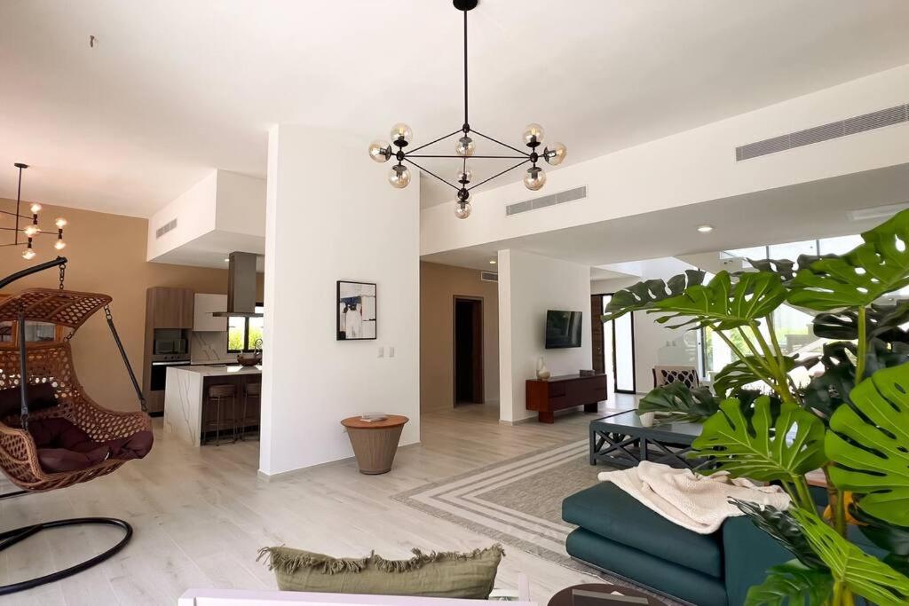 New Luxury Villa Cocotal Golf