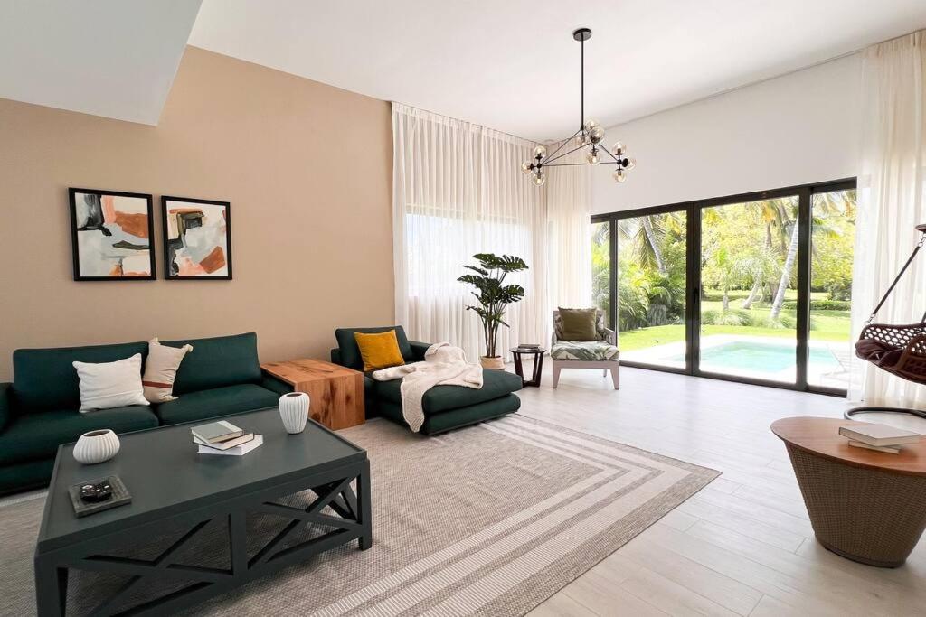 New Luxury Villa Cocotal Golf