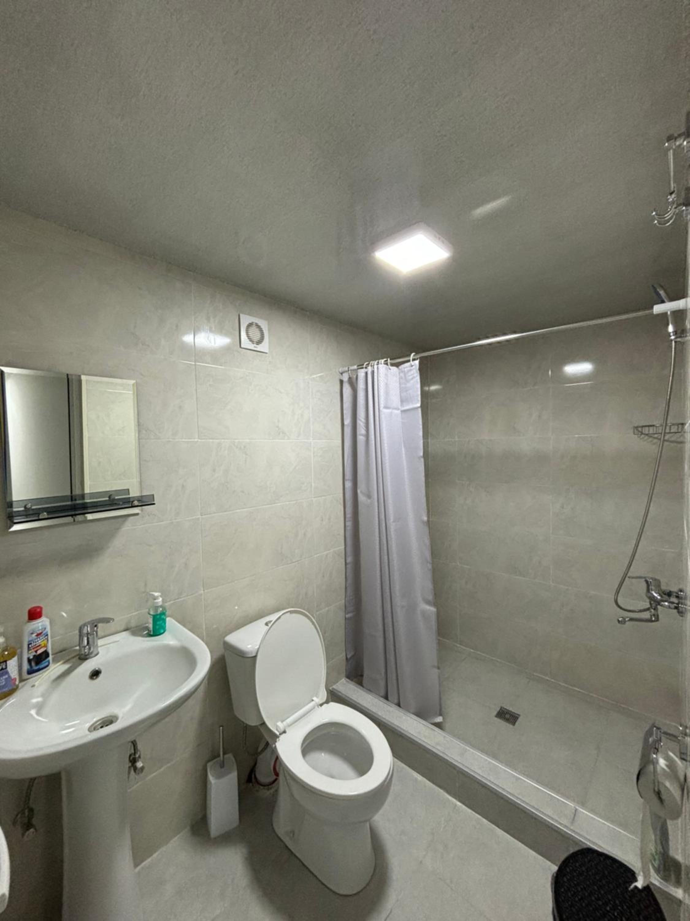 Hostel VANTA