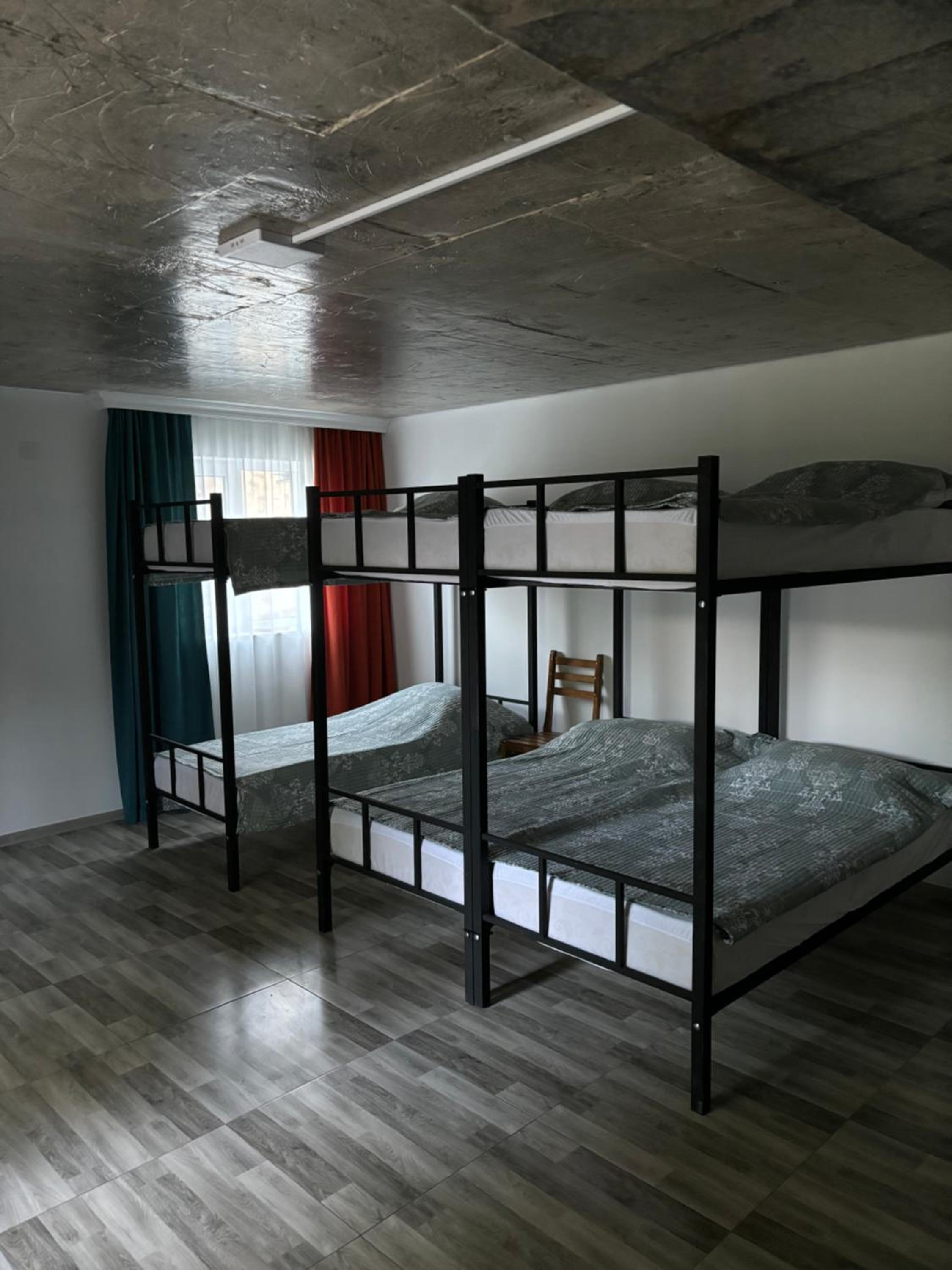 Hostel VANTA