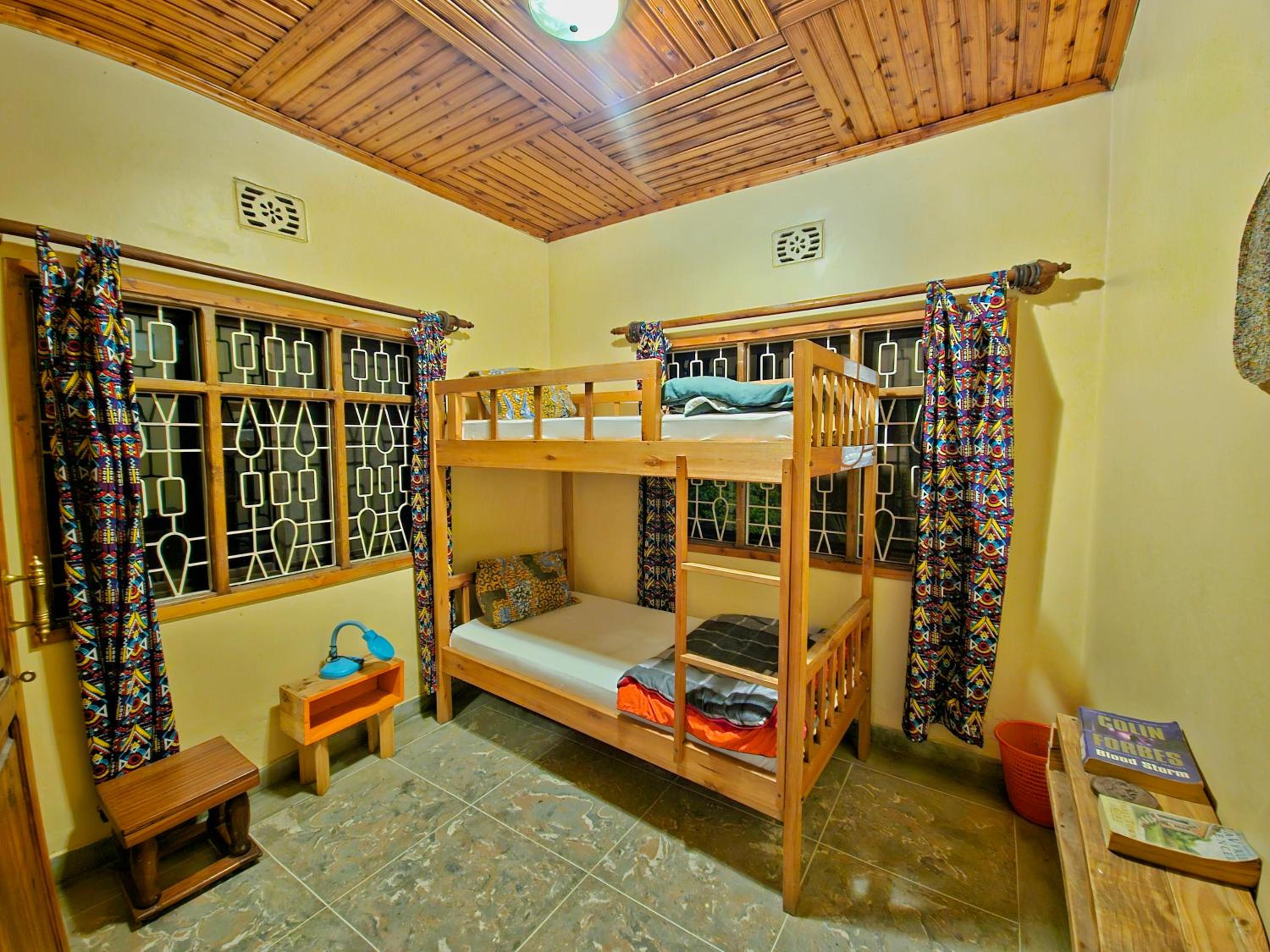 Photo 9