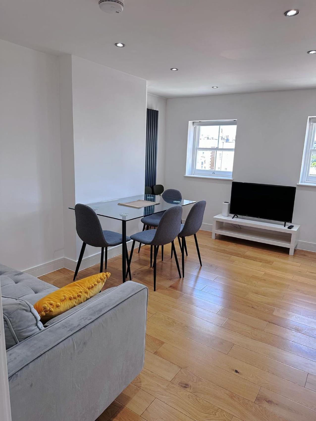 3 Bed 2 Bath Apartment Near Greenwich Park 6 guests maximum