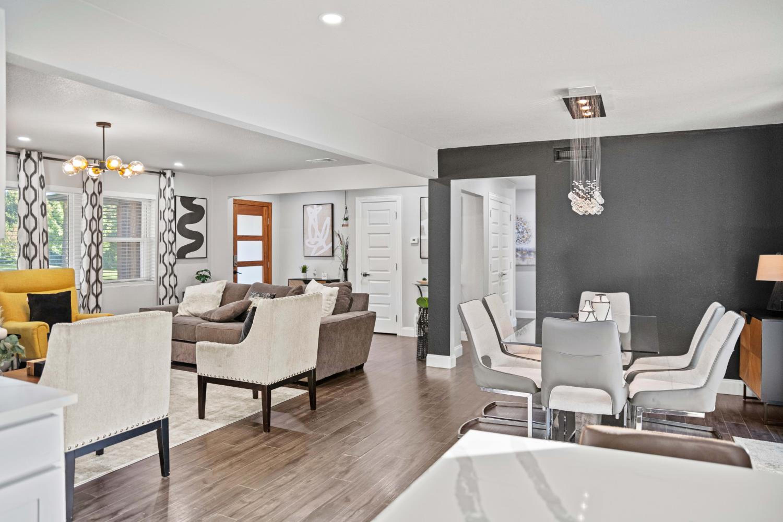 Modern Midway Hollow with Pool! view 4