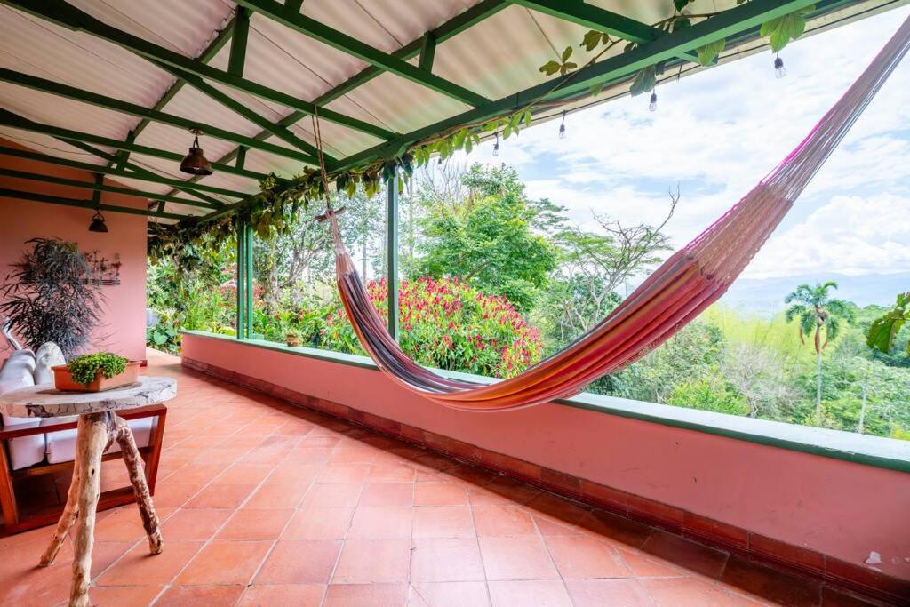 Increíble finca campestre en Cerritos-Pereira