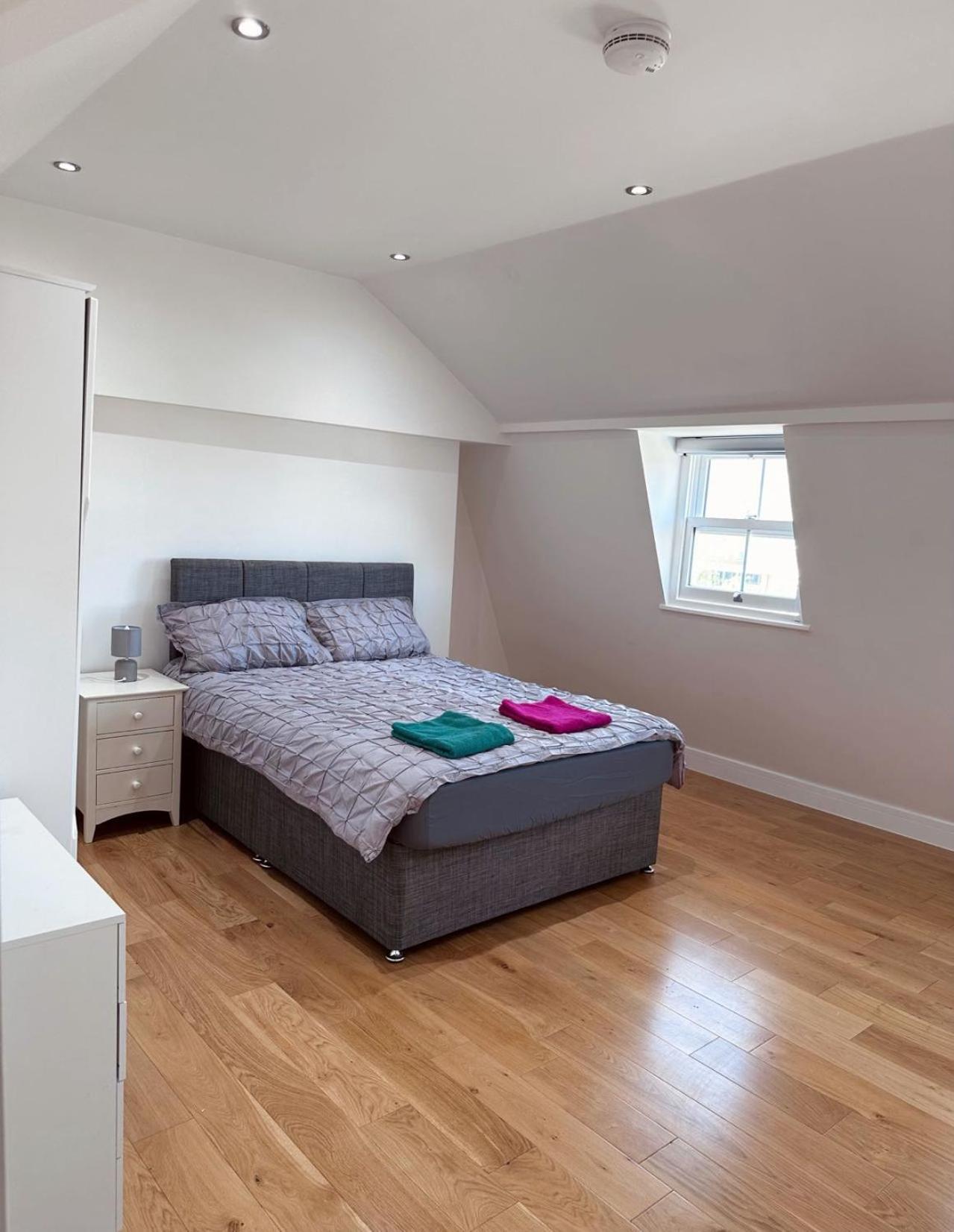 3 Bed 2 Bath Apartment Near Greenwich Park 6 guests maximum